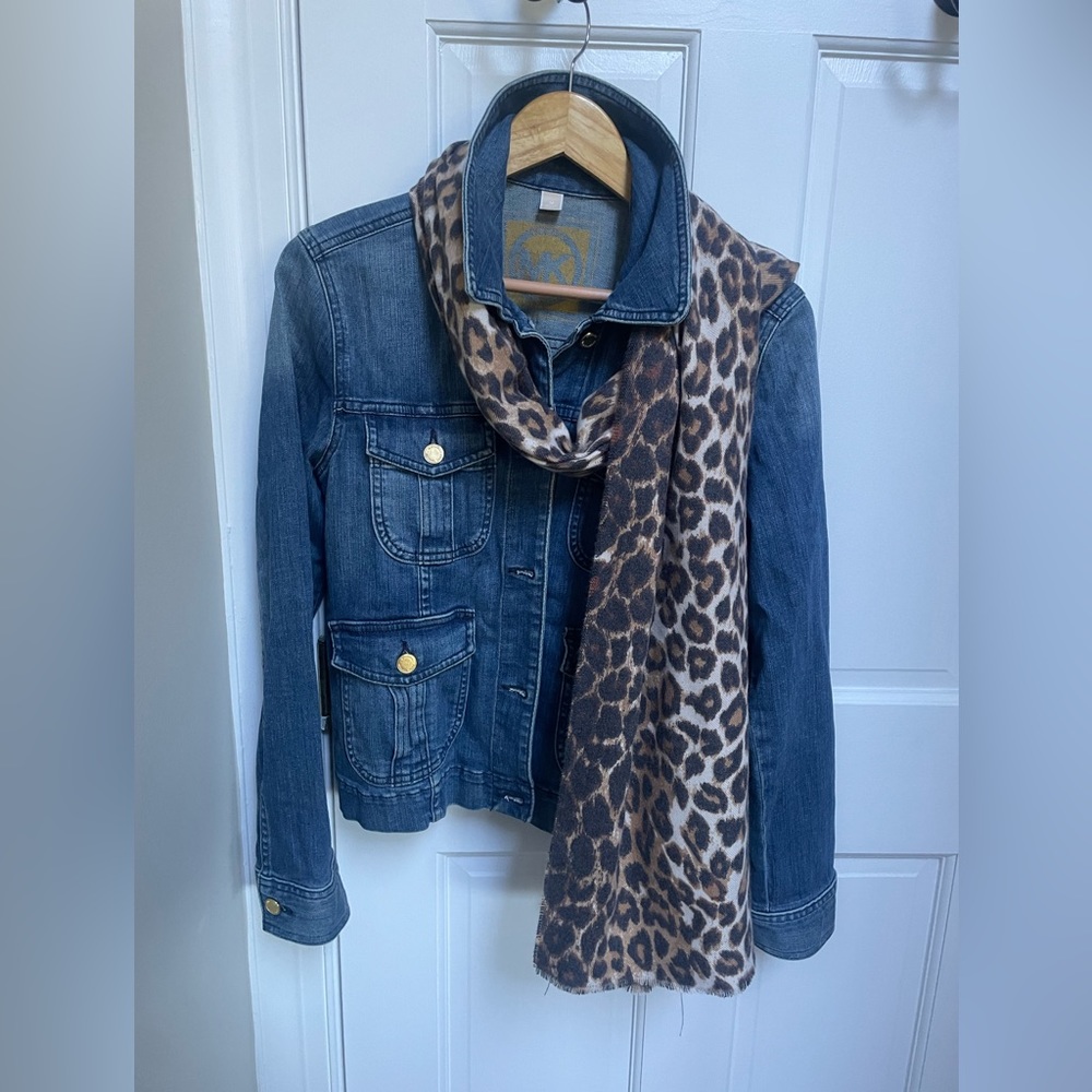 Michael Kors multi-pocket denim jacket